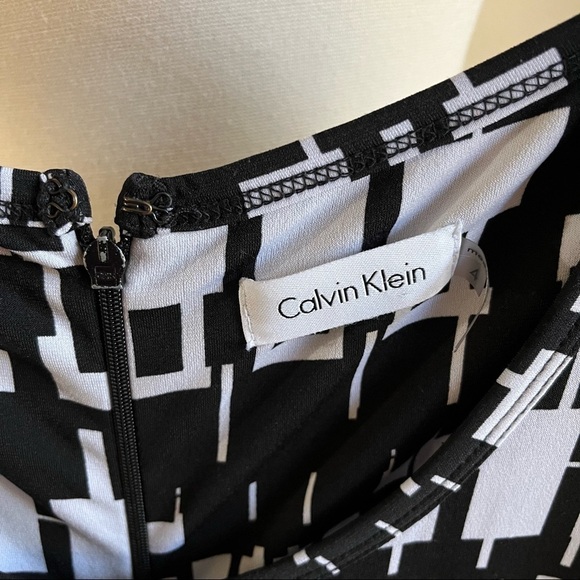 Calvin Klein Black White Geo Print Drawstring Waist Sleeveless Jumpsuit
Size 4 - Picture 6 of 6